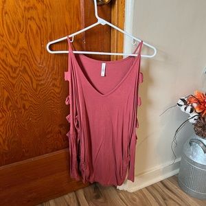 Cold shoulder top